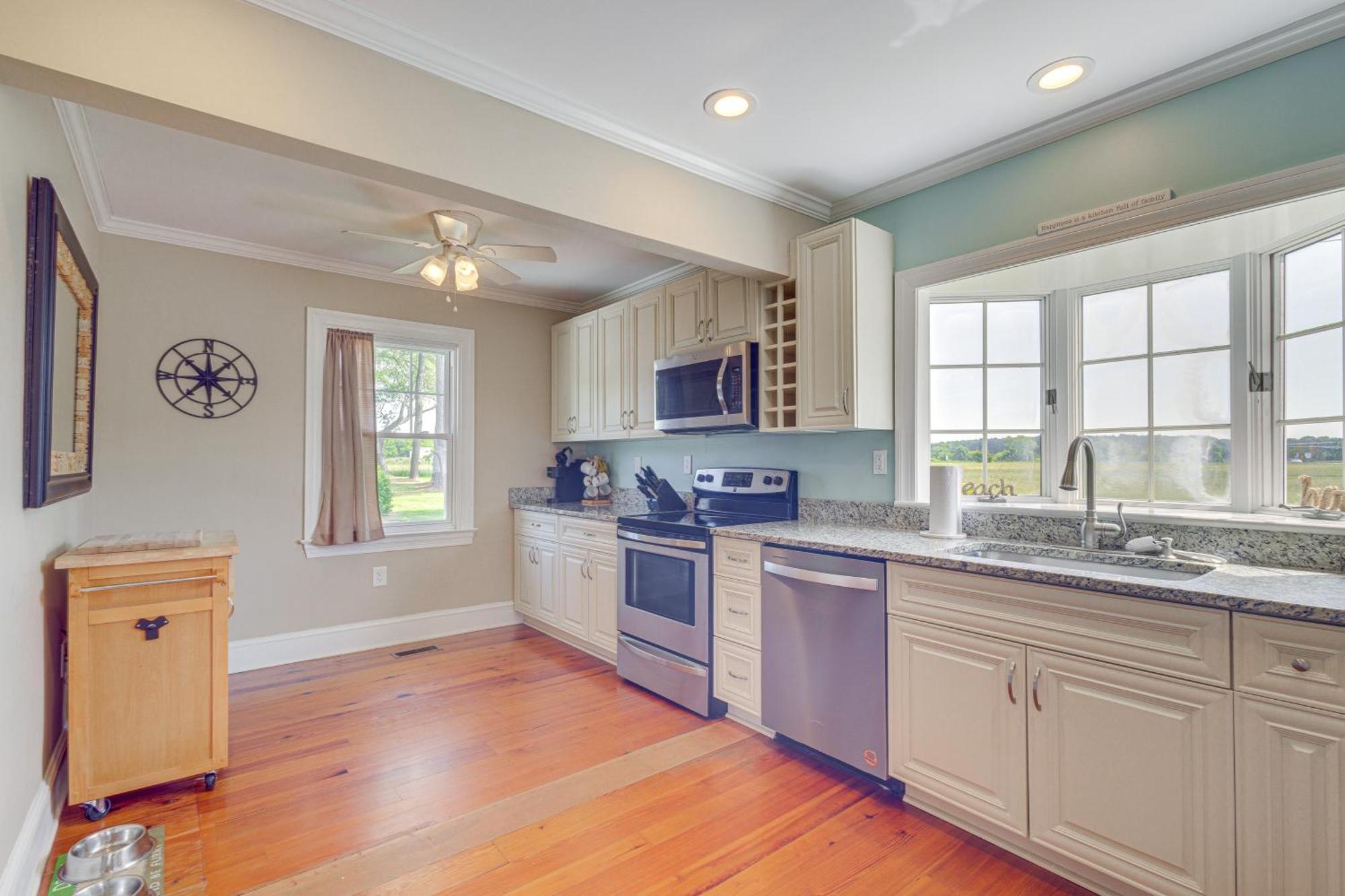 Updated Cape Charles Home About 2 Mi To Beachfront! Buitenkant foto
