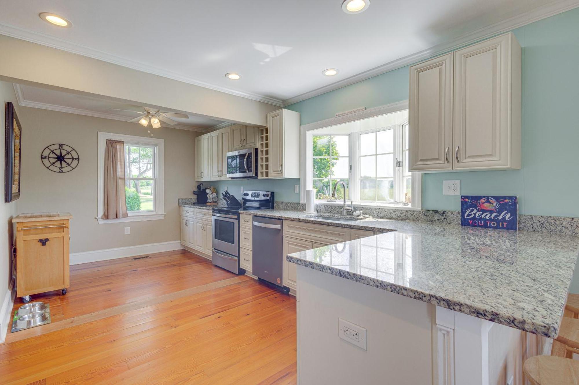 Updated Cape Charles Home About 2 Mi To Beachfront! Buitenkant foto