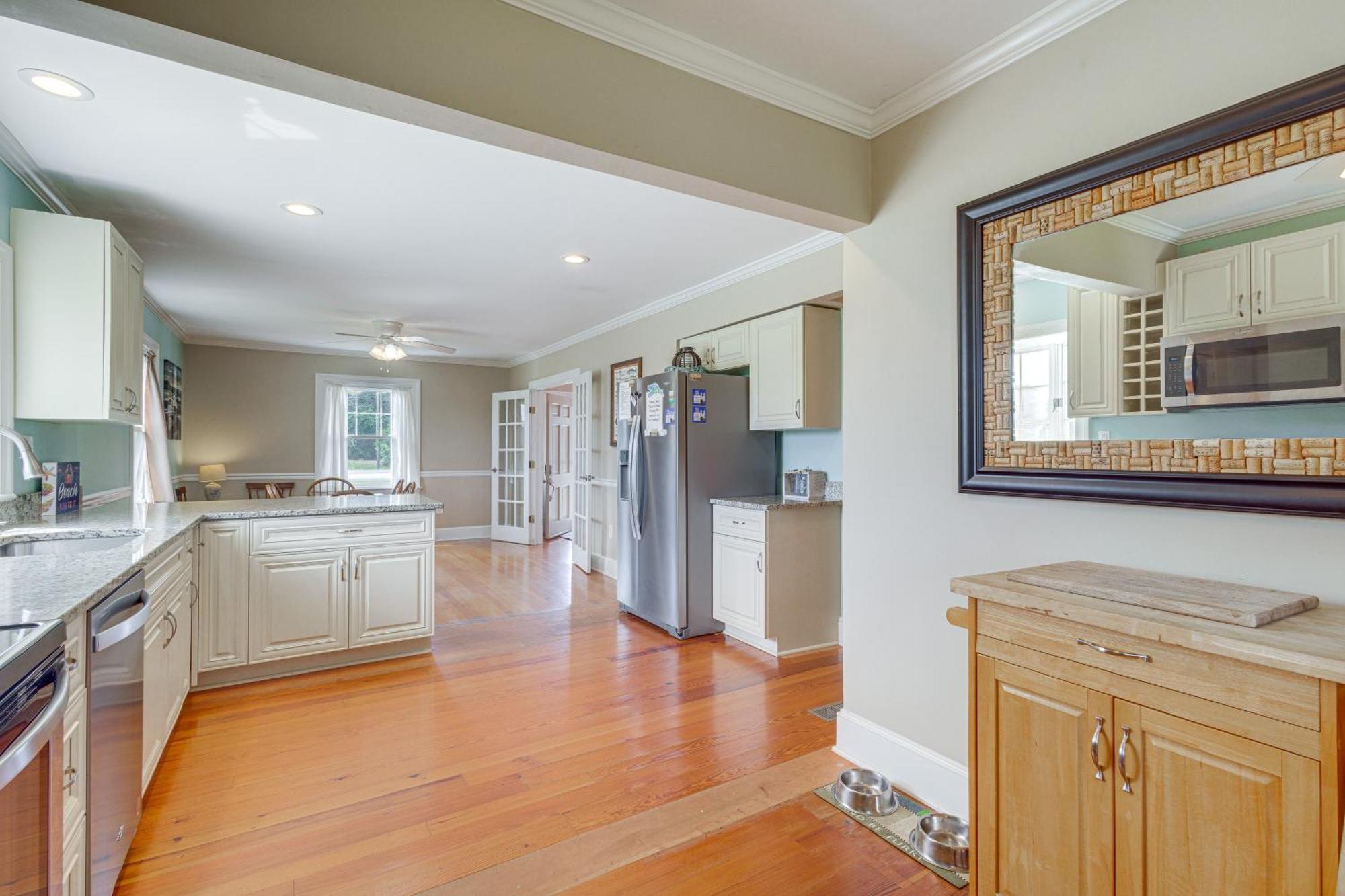 Updated Cape Charles Home About 2 Mi To Beachfront! Buitenkant foto