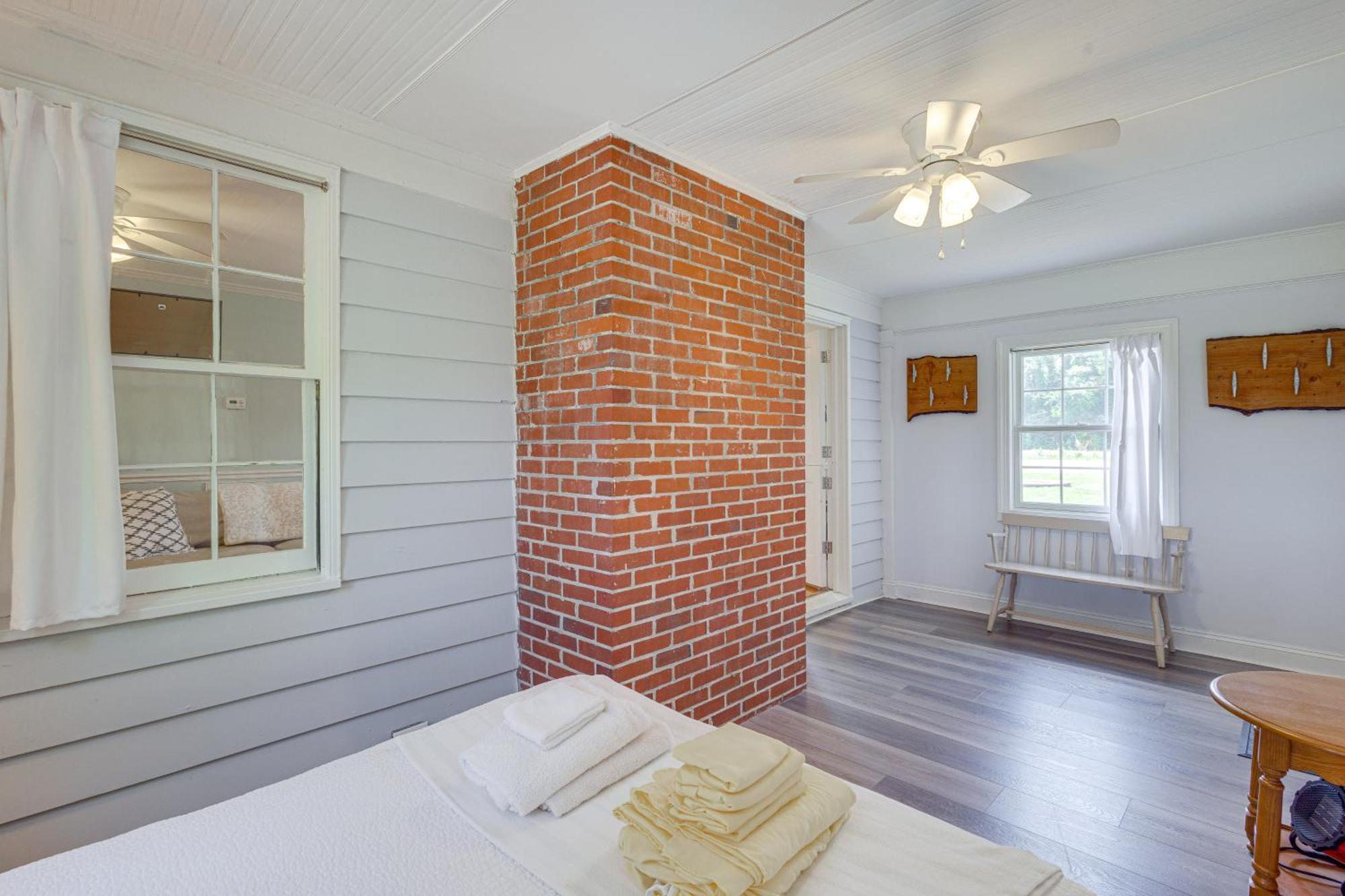 Updated Cape Charles Home About 2 Mi To Beachfront! Buitenkant foto