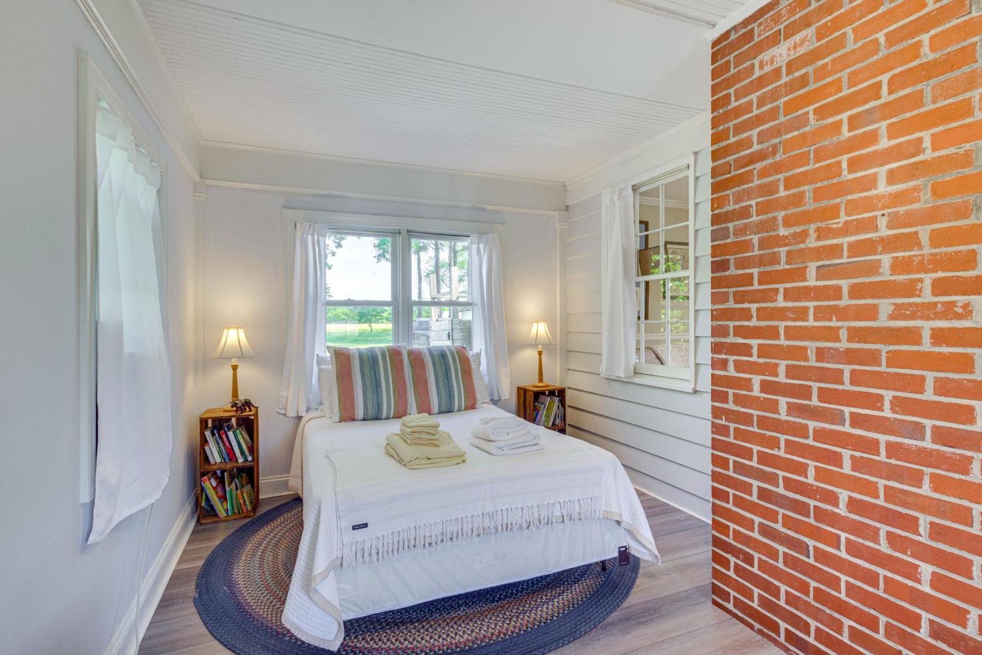 Updated Cape Charles Home About 2 Mi To Beachfront! Buitenkant foto